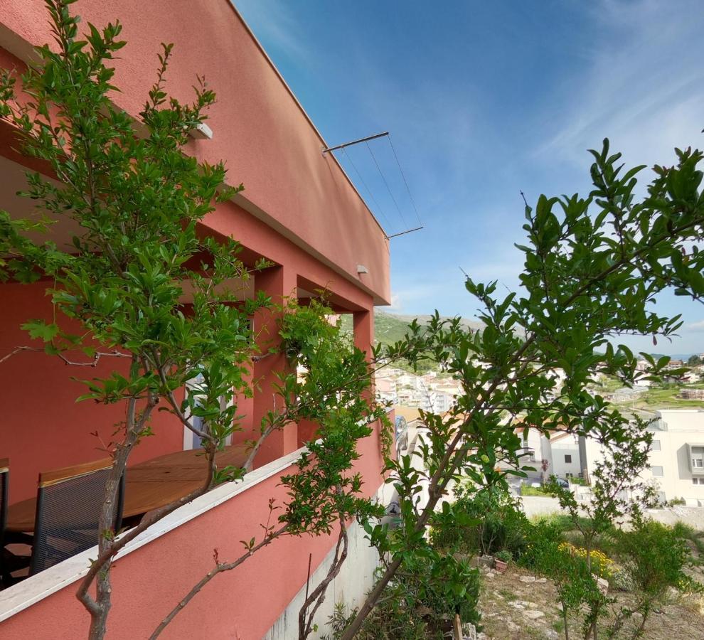 Lifestyle Apartment Podstrana Exterior photo